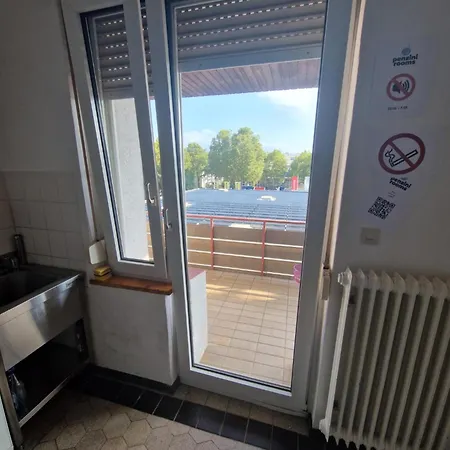 Lejlighed 2 Og Rechts Penzini Monteurzimmer D Durlach Fuer 6 Personen